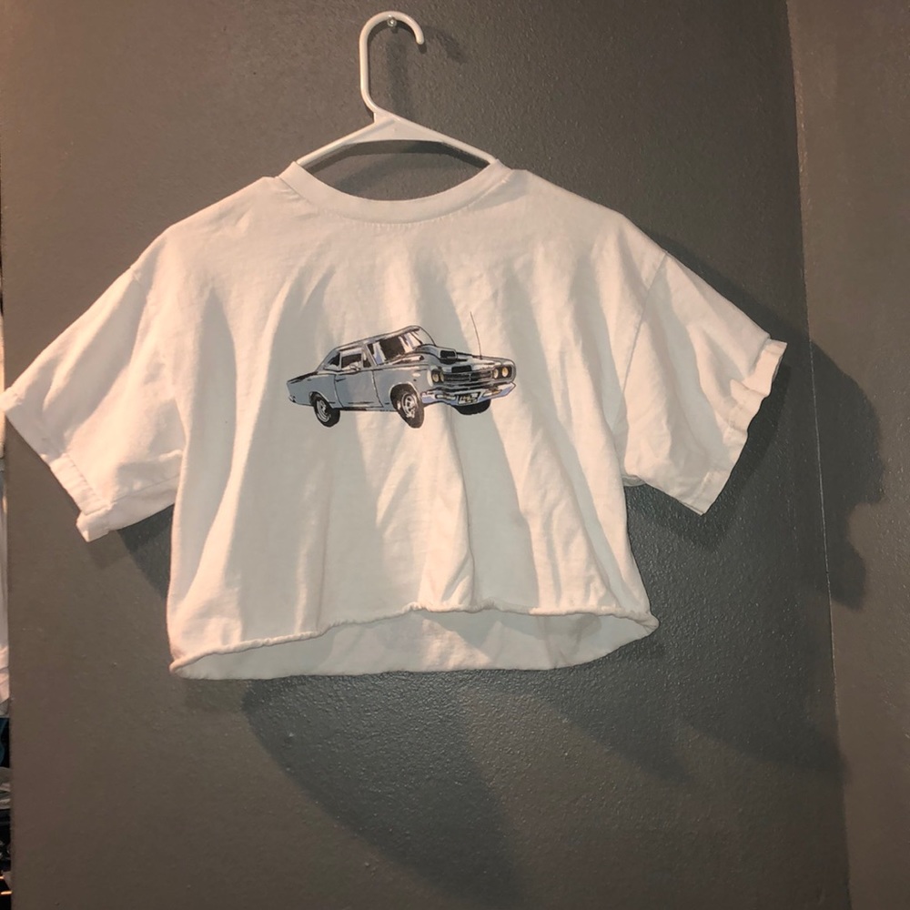 Brandy Melville car shirt